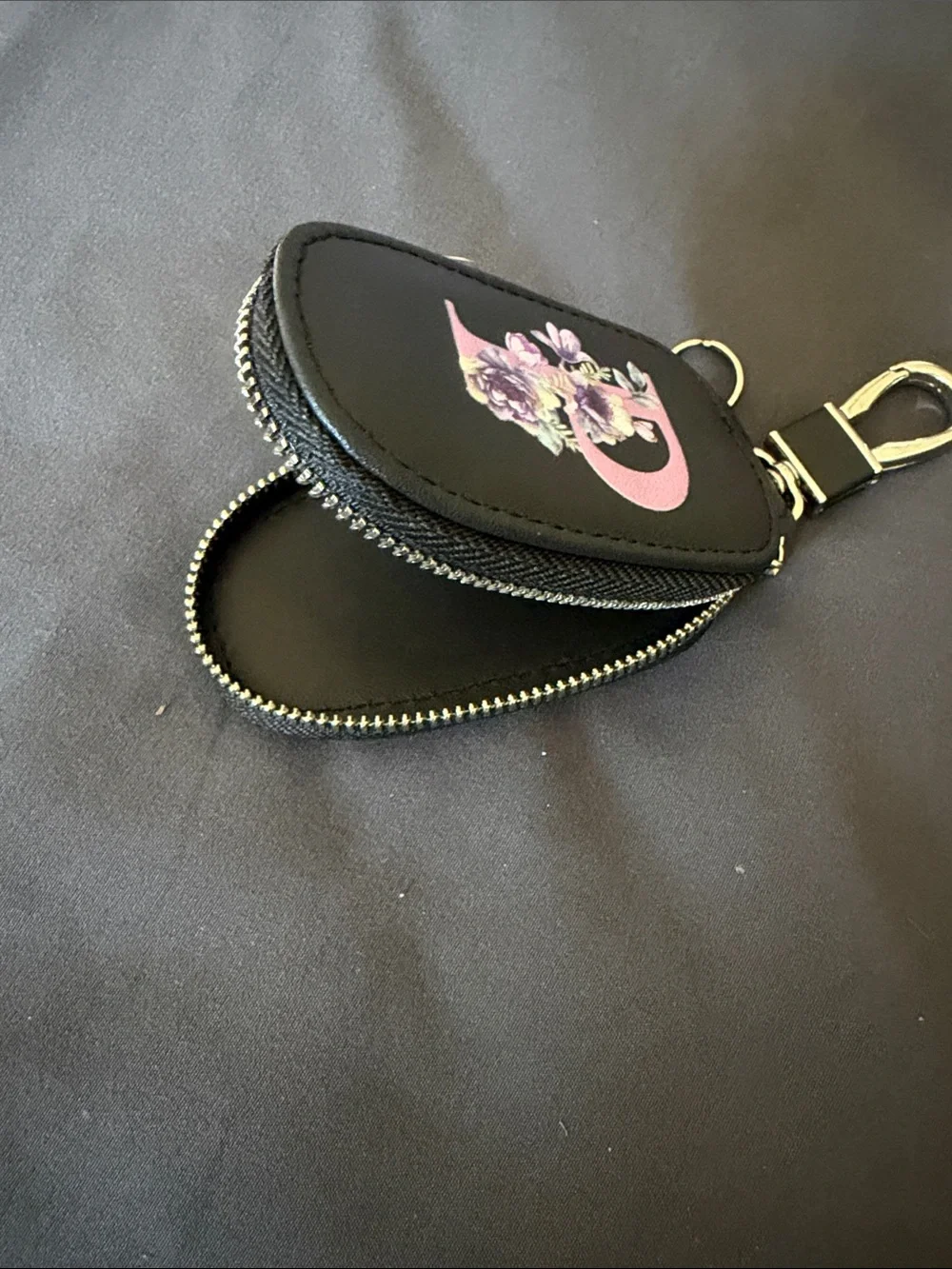 N/A compact black